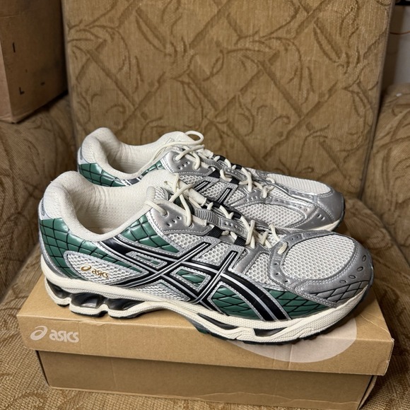 ASICS GEL - NIMBUS 10.1 \'CREAM GROVE\' - MEN\'S SIZE 11 main image 8